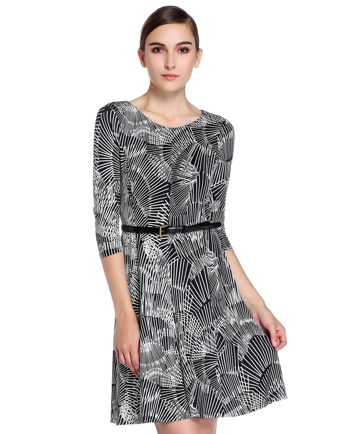 anne klein女装专场 > 黑/白色淑女印纹六分袖连衣裙