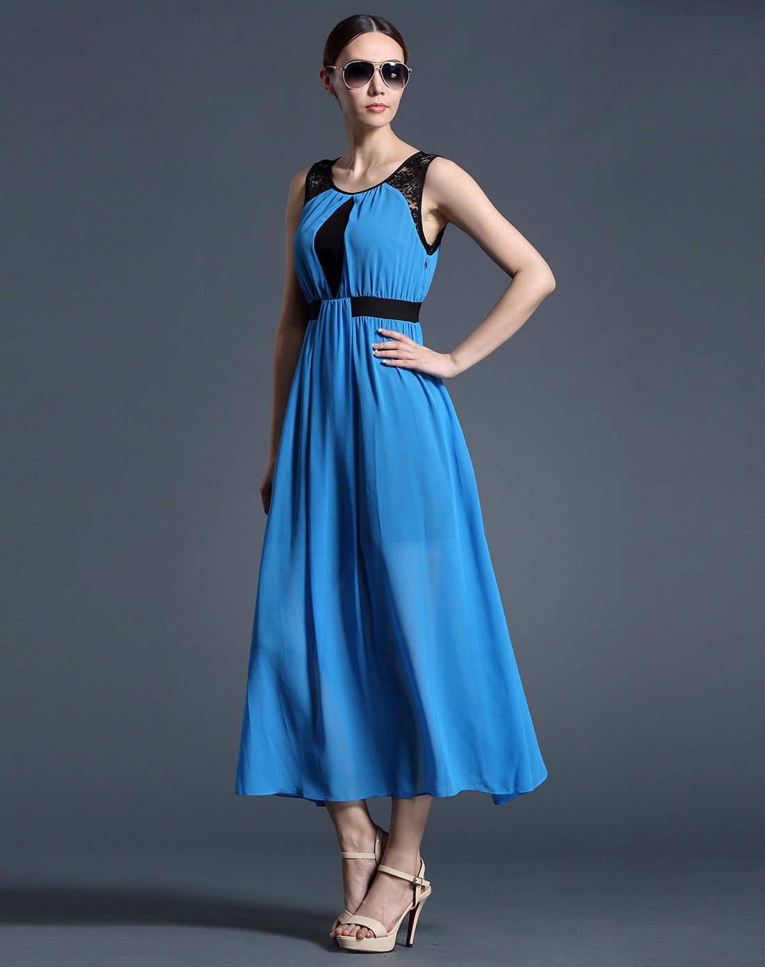 蓝色大气飘逸无袖连衣长裙