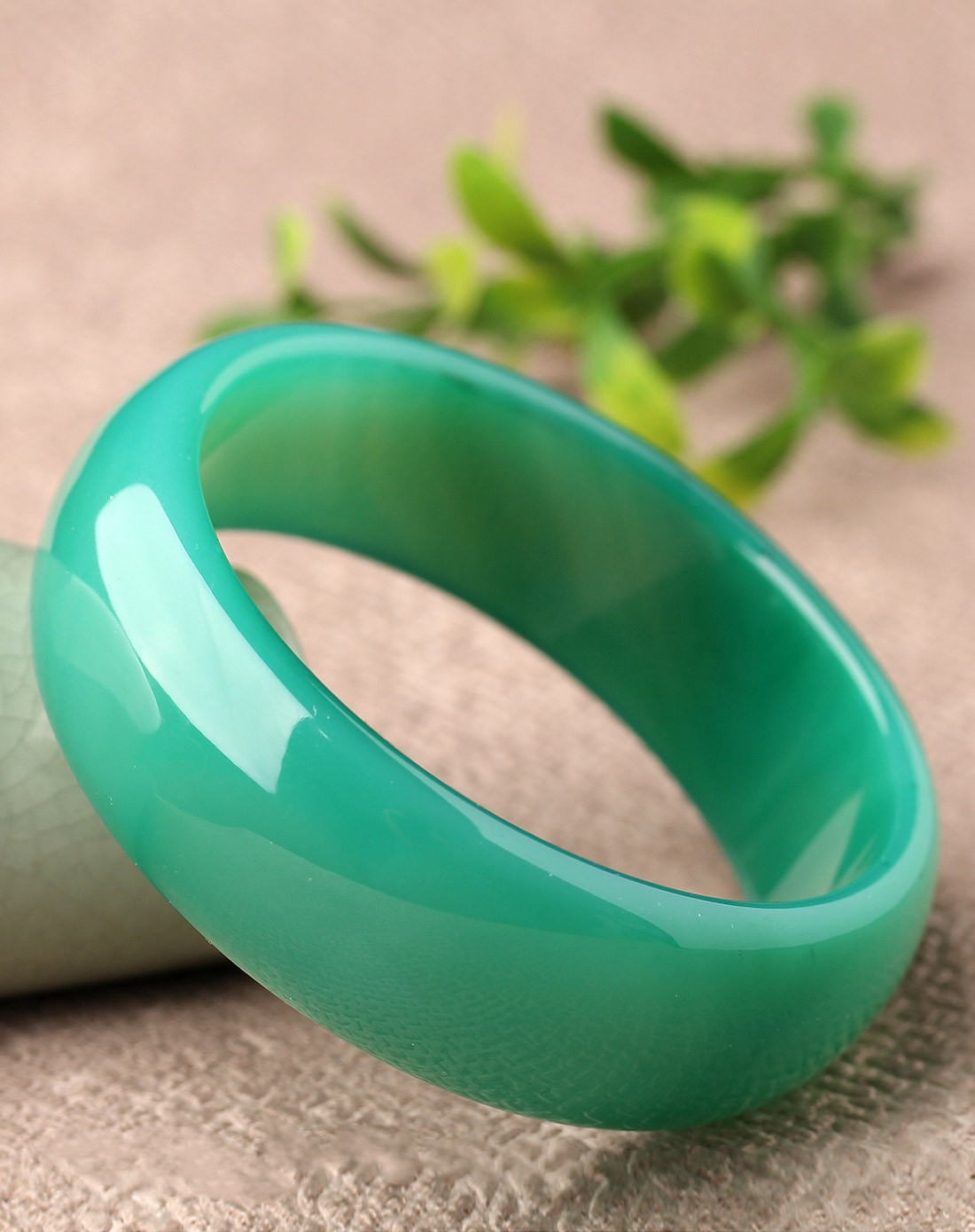 3a级巴西绿玛瑙手镯厚壁58mm