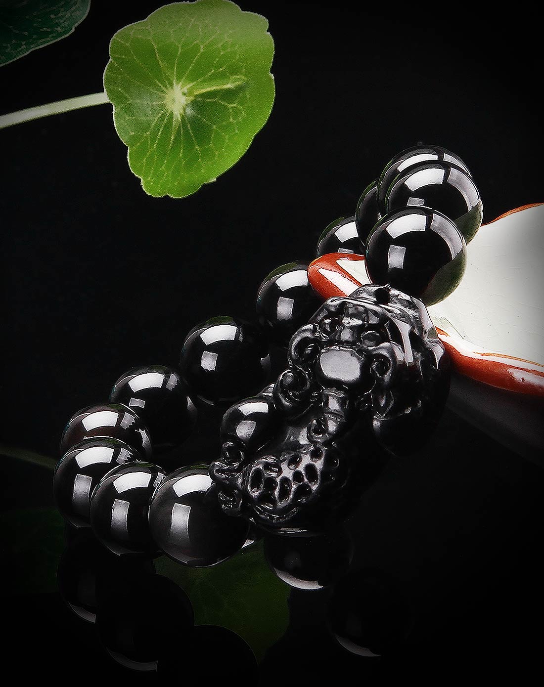 天然黑曜石聚财貔貅手串(附证书)