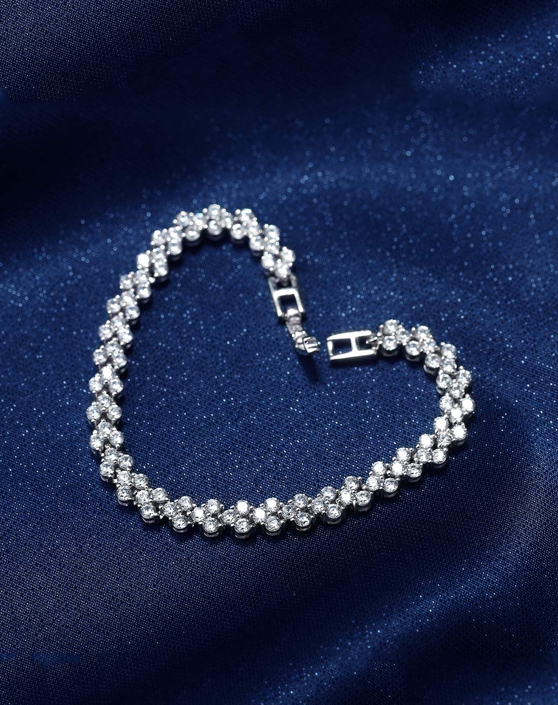 925纯银镶嵌多层锆石水晶手链维多利亚