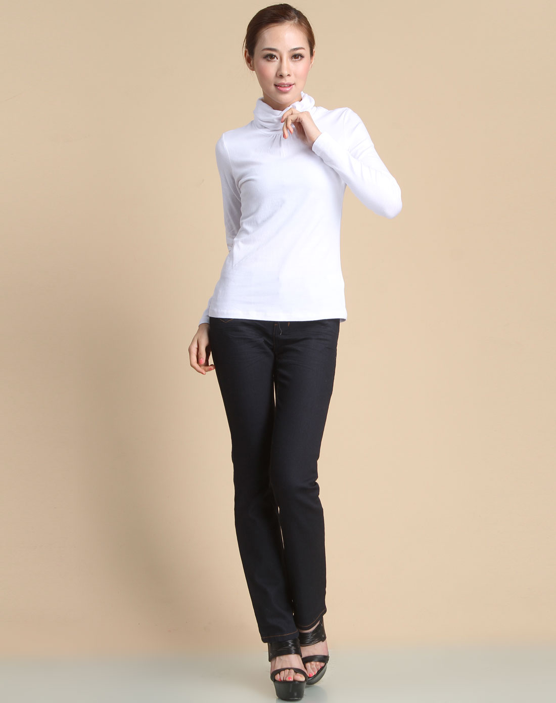 白色女高领基本款长袖t恤