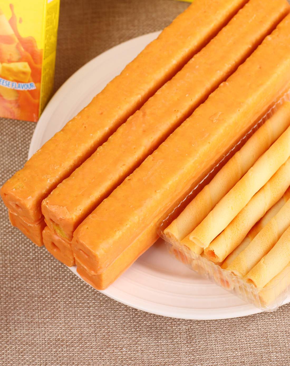 最火零食 印度尼西亚 丽芝士奶酪玉米棒400g 芝心棒60g