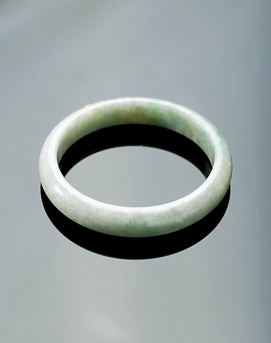 豆种飘花a货黄翡手镯(附证书)