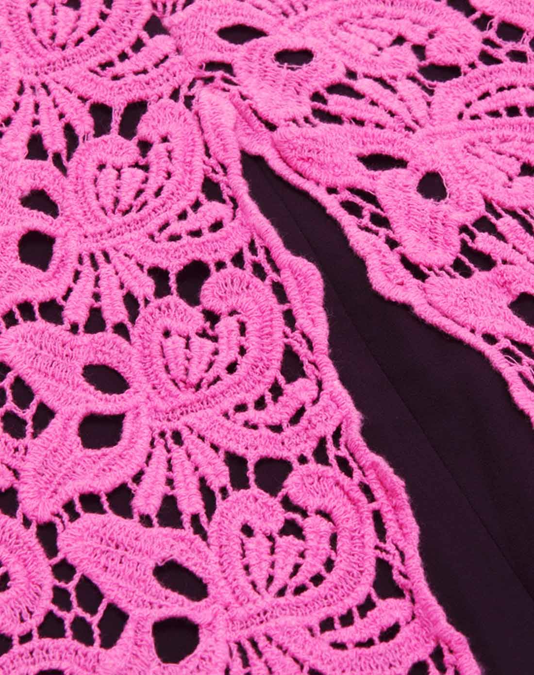 小维同学钩花蕾丝圆领蕾丝衫玫粉色