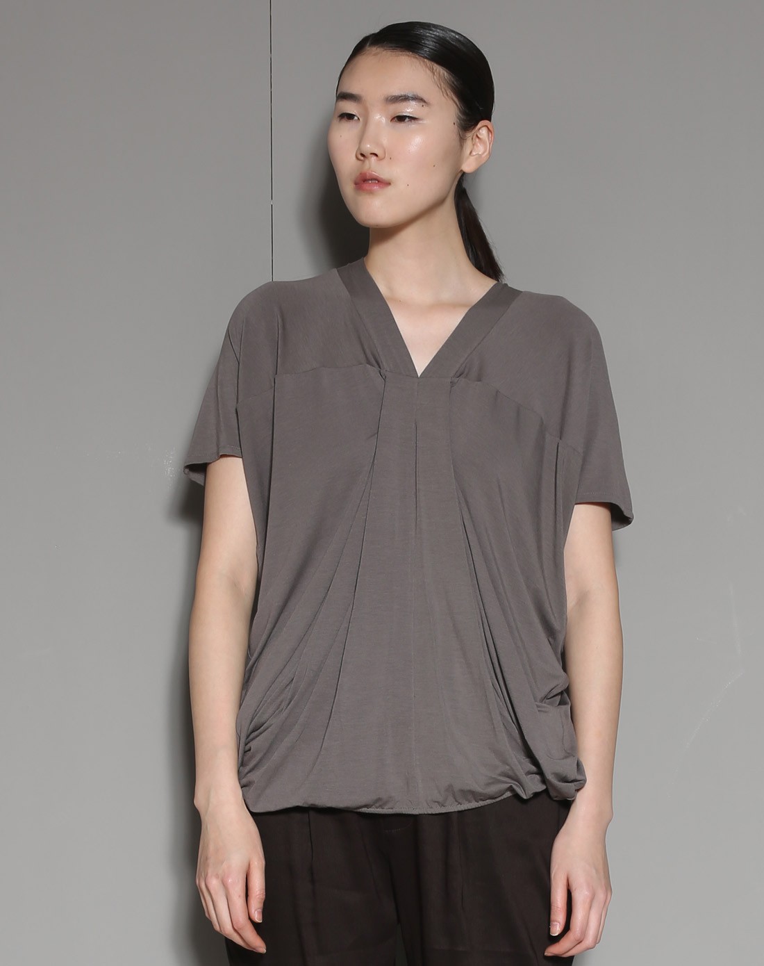 less灰棕色俏丽百搭蝙蝠袖长款上衣2346014234_唯品会