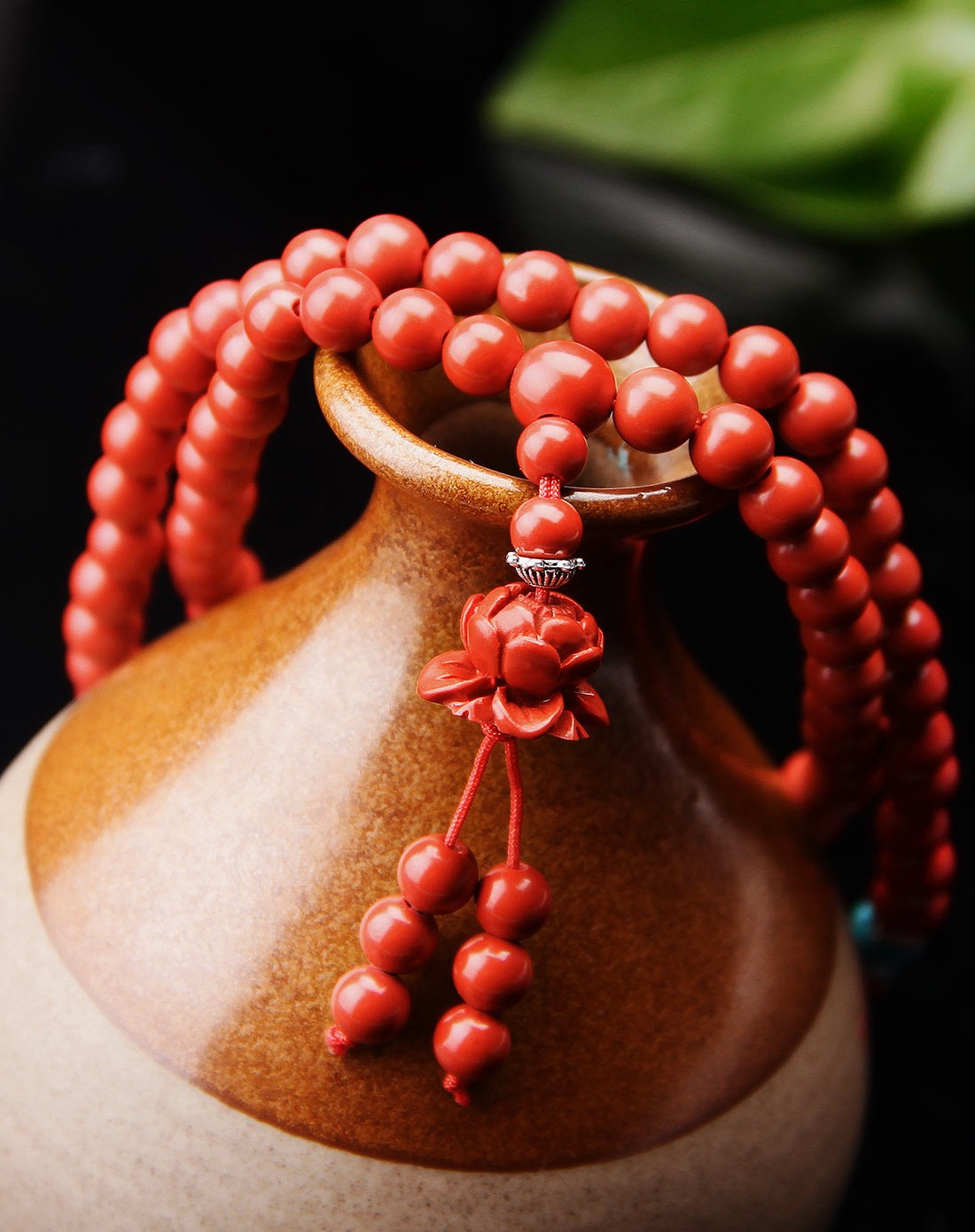 高贵优雅朱砂3圈手串(附证书)