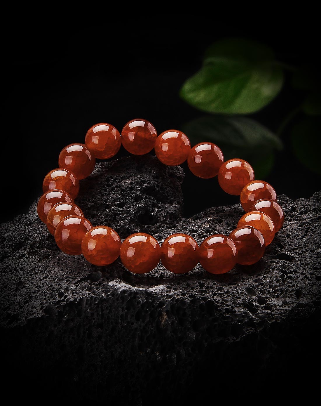 红龙纹玛瑙手串经典款(附证书)