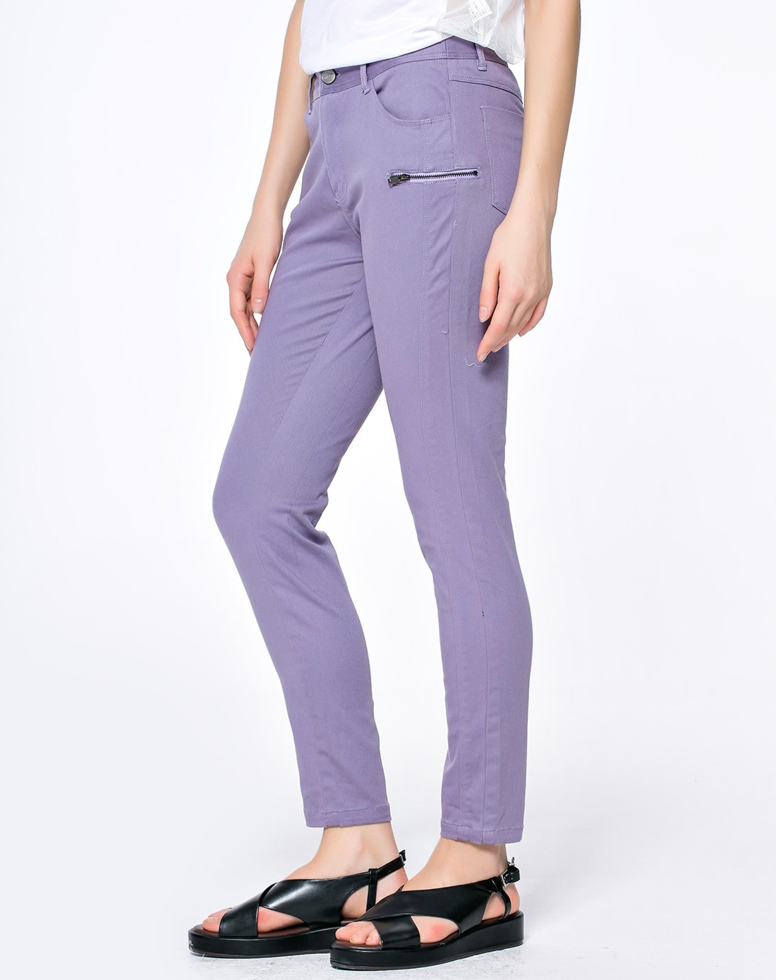 浅紫色简约斯文百搭长裤