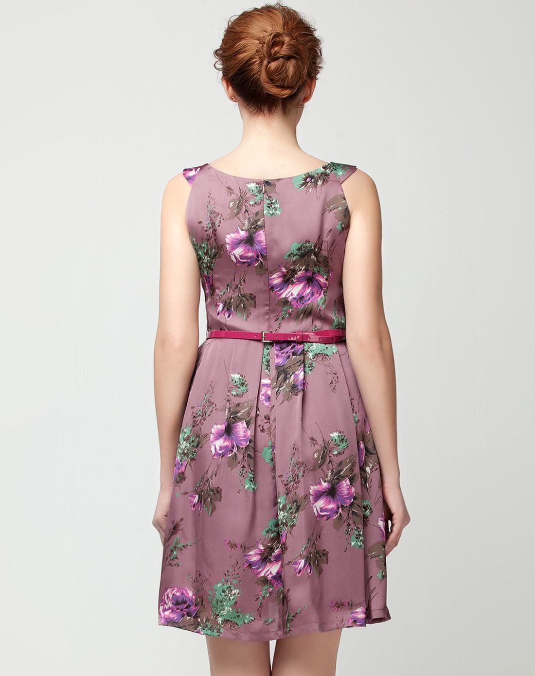 暗紫/多色圆领印花无袖连衣裙