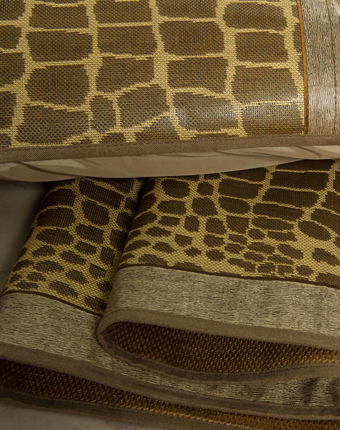 1.5m 100%再生纤维素纤维丝滑藤席(豹纹款)