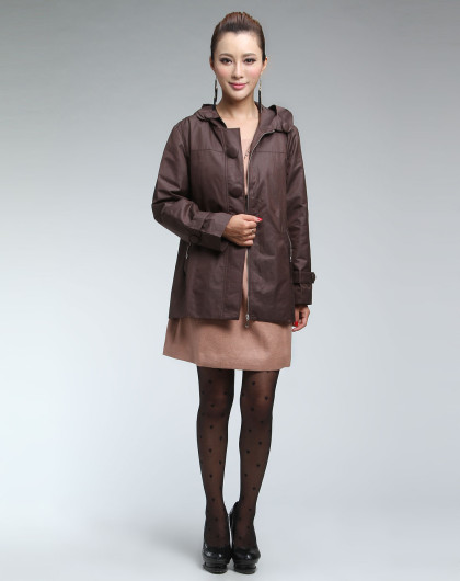 深啡色经典长袖上衣