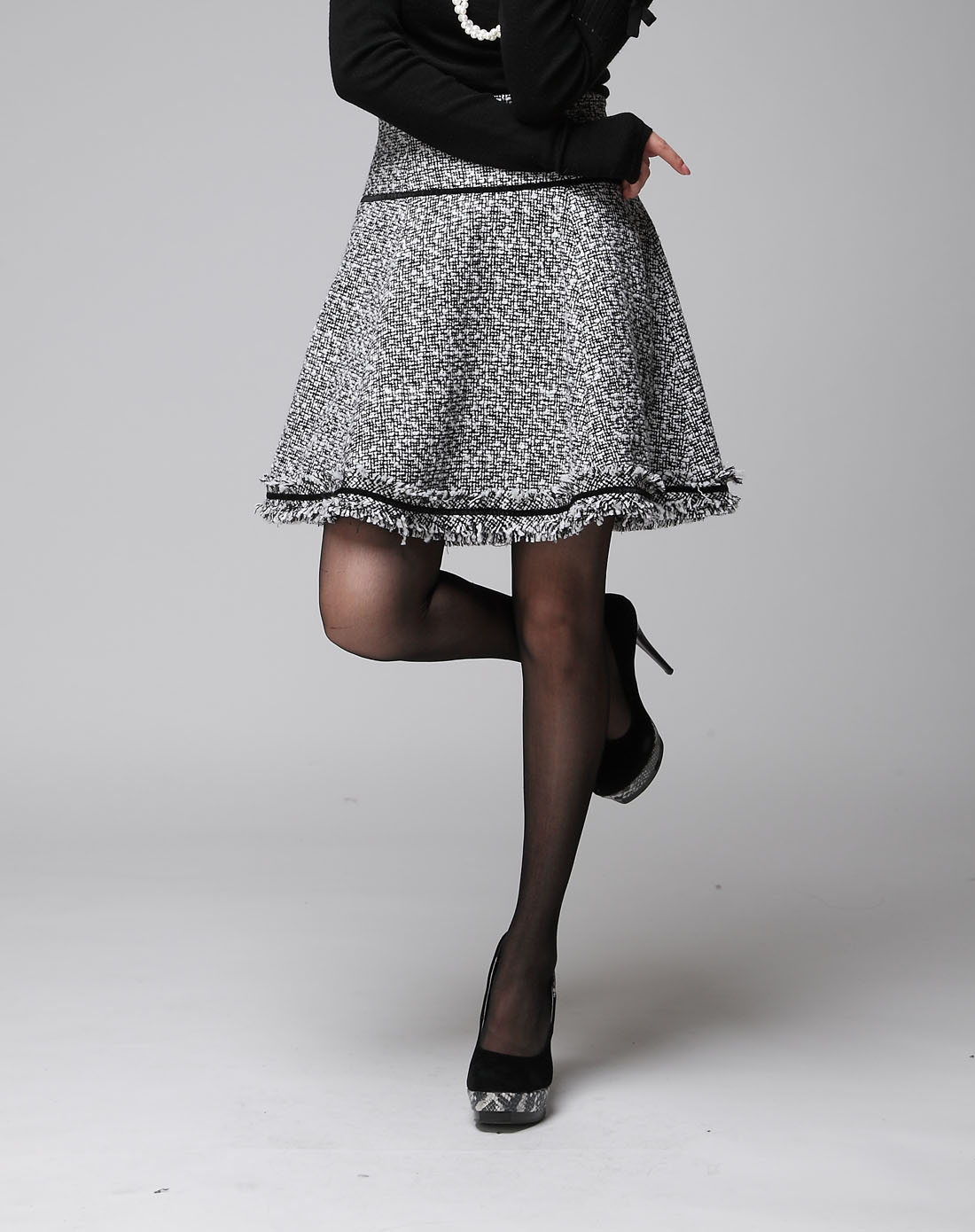 女款黑白色半裙