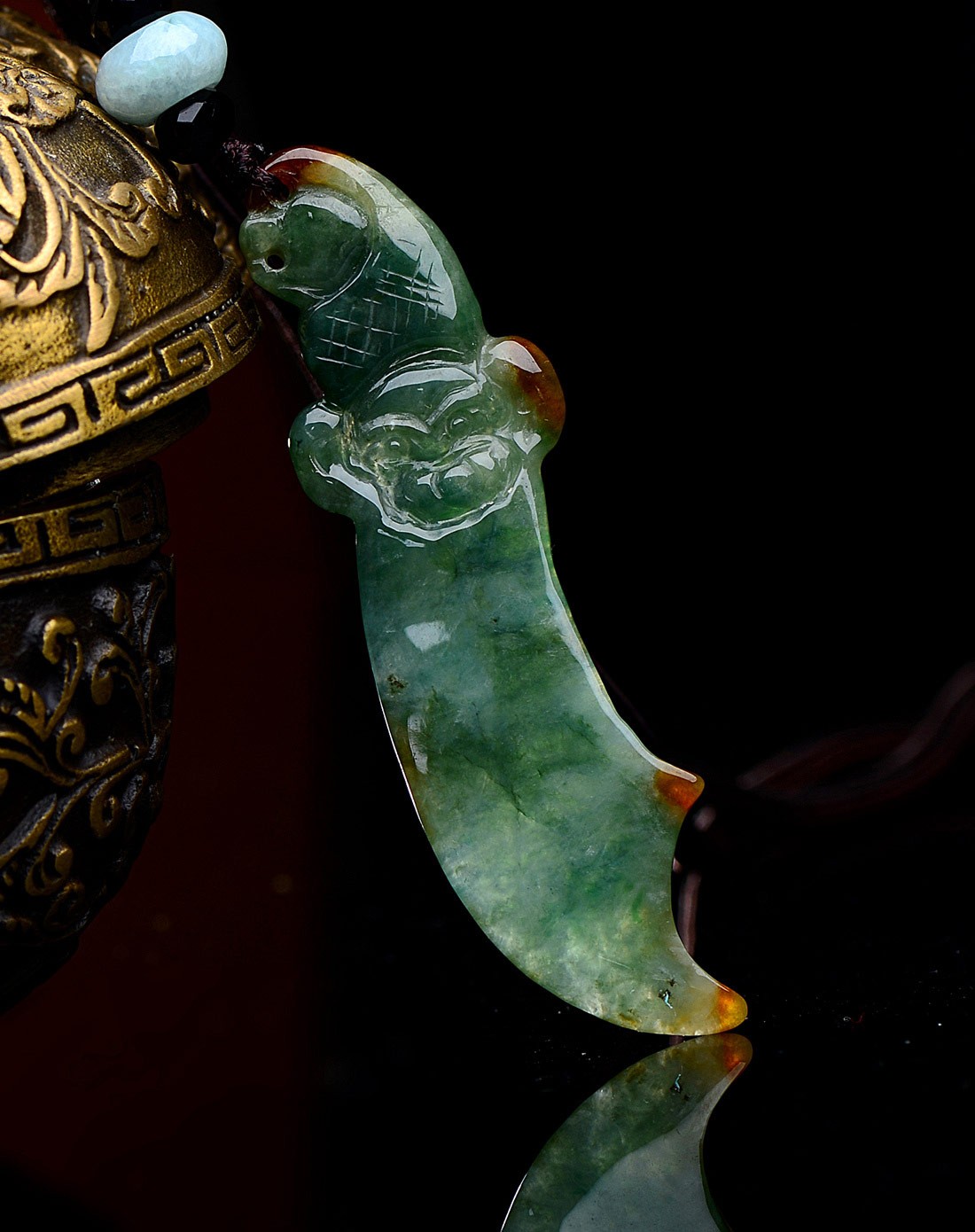 金万年kimani玉器专场油青种精雕宝刀未老天然a货翡翠吊坠1508221fd