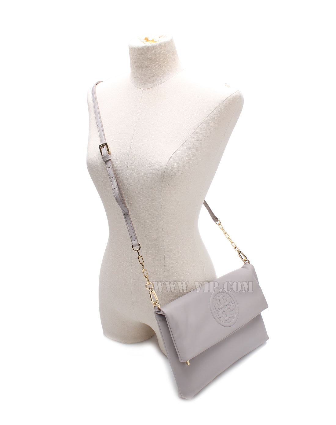 > 水银色简约休闲斜挎包