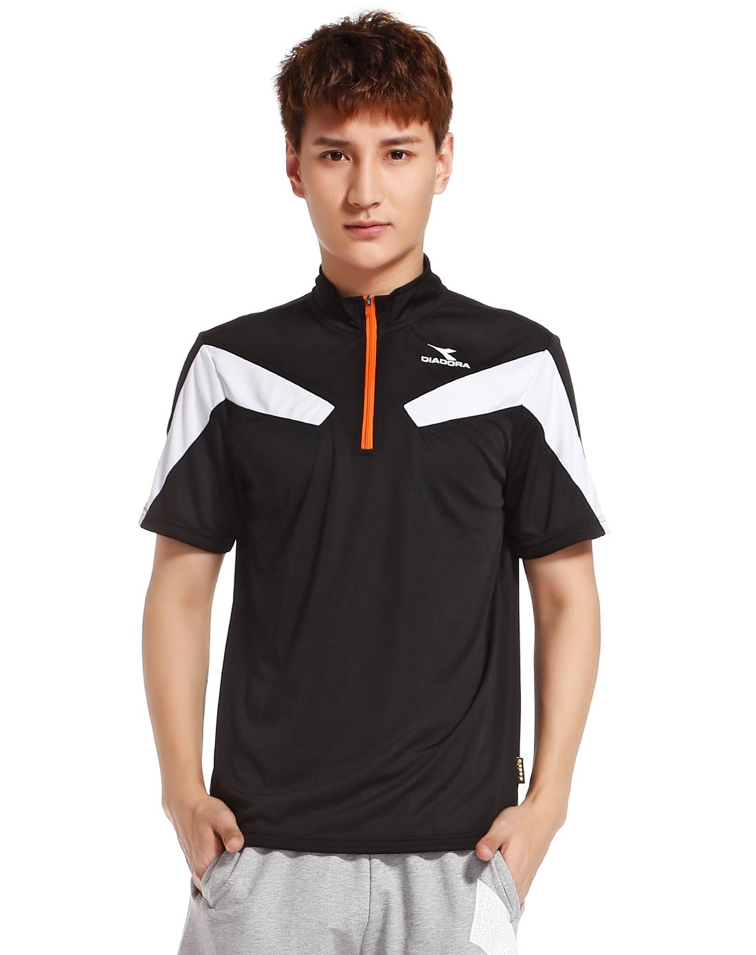迪亚多纳 男款黑色半胸拉链短袖t恤