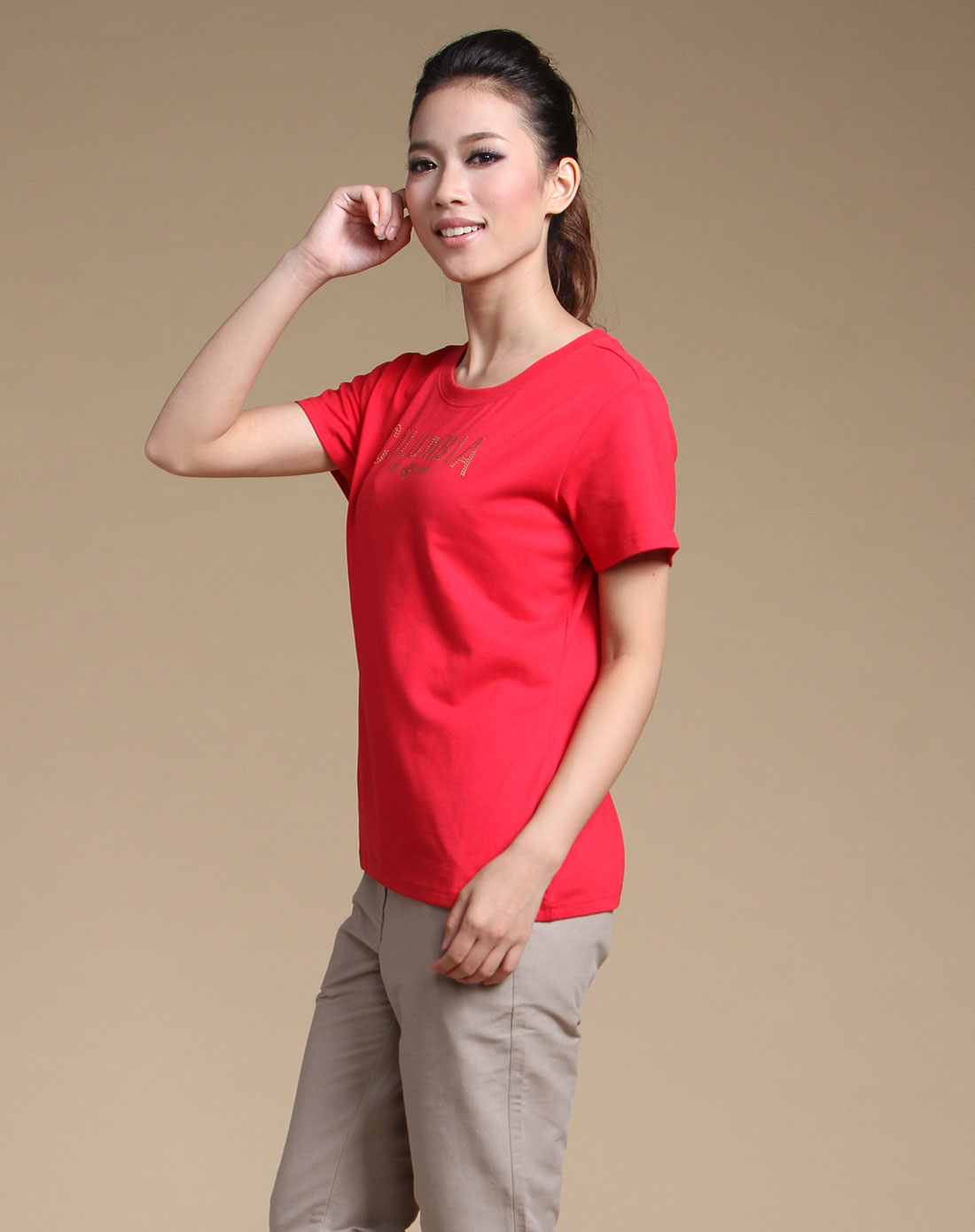 女款红色时尚土温短袖t恤