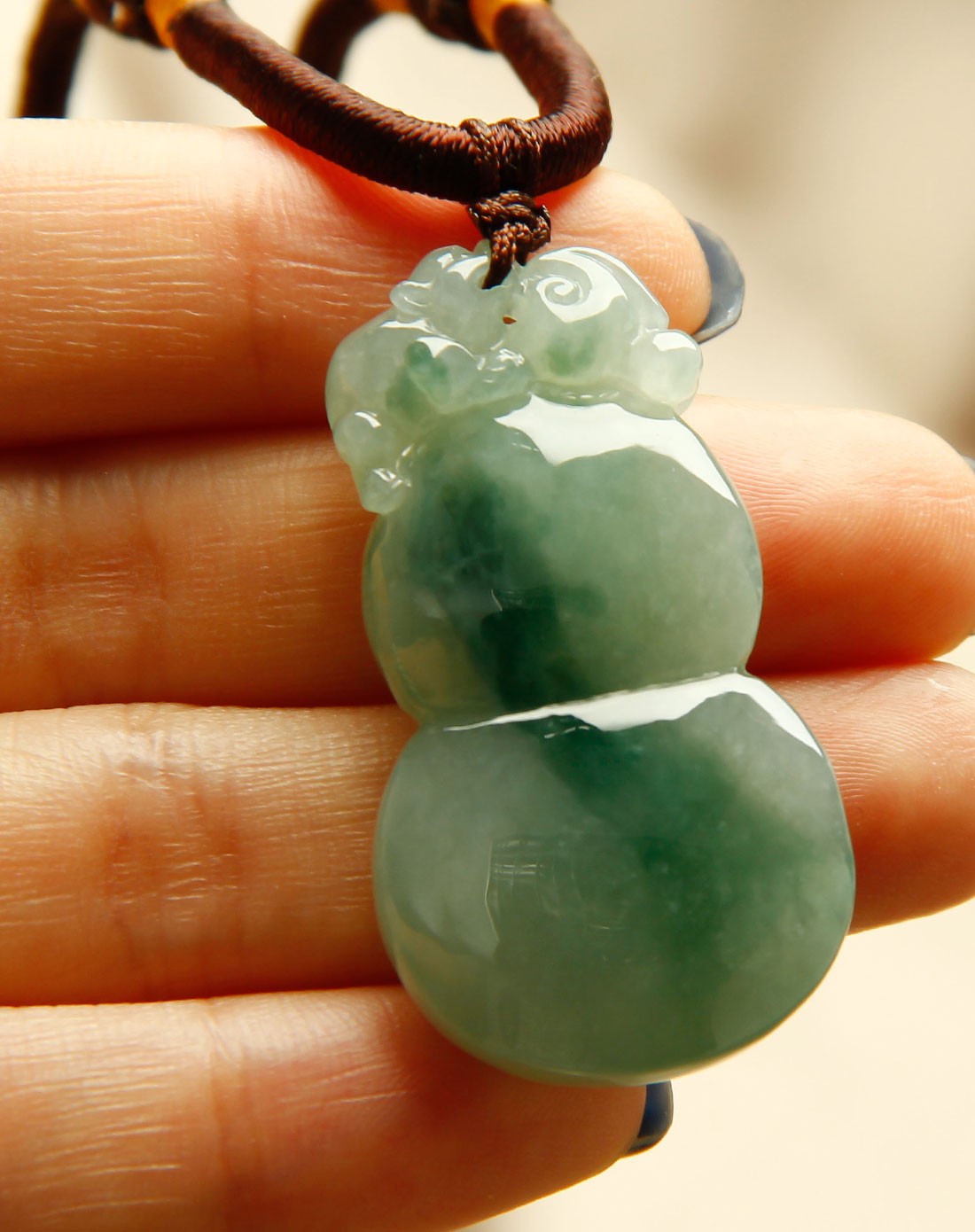 天然翡翠如意葫芦吊坠