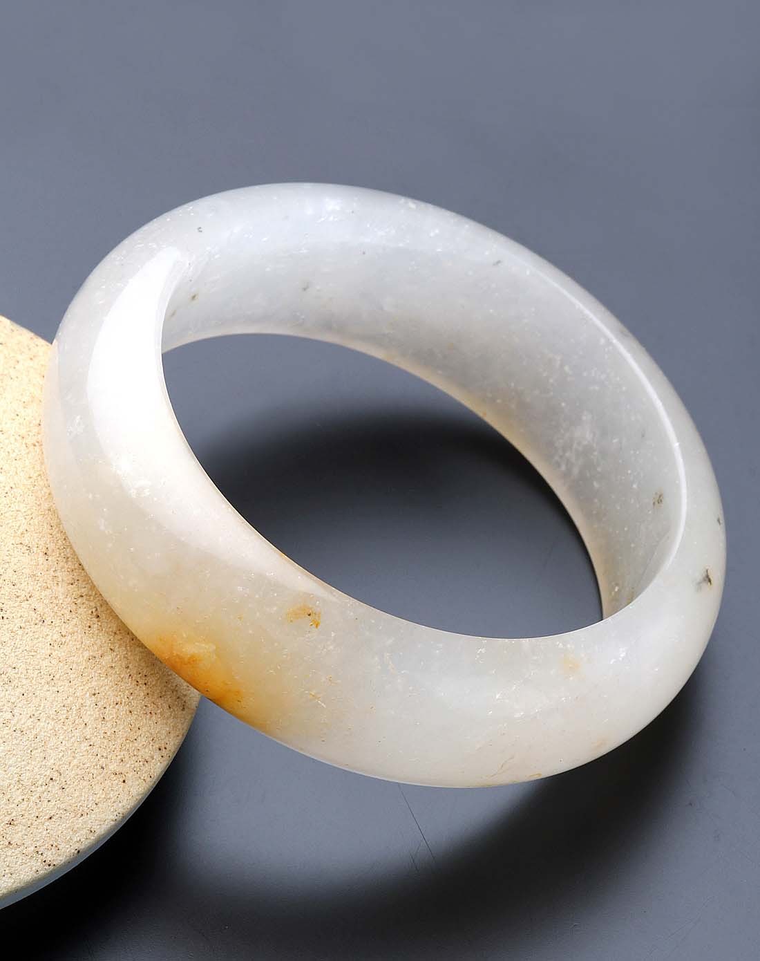 62mm天然缅甸水沫子玉石手镯