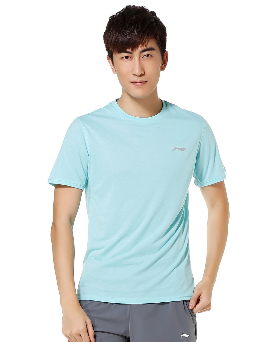 柔软透气 男款蓝绿色短袖t恤 简约经典