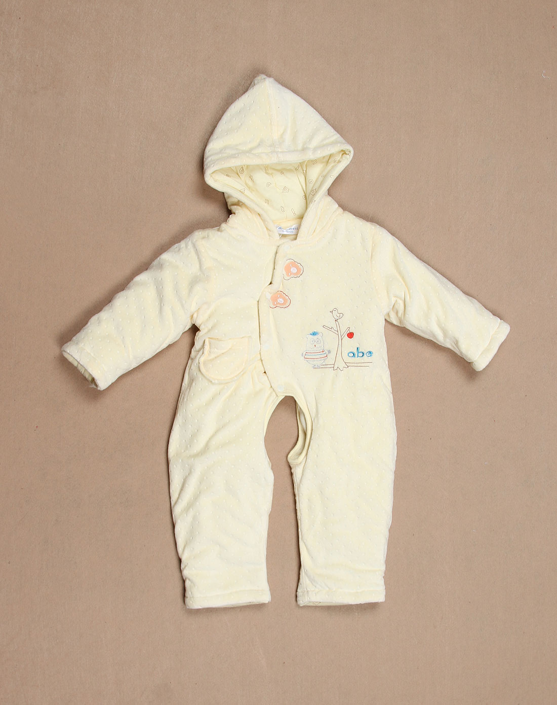 安贝儿 中性黄色小熊可爱连帽开裆长袖哈衣