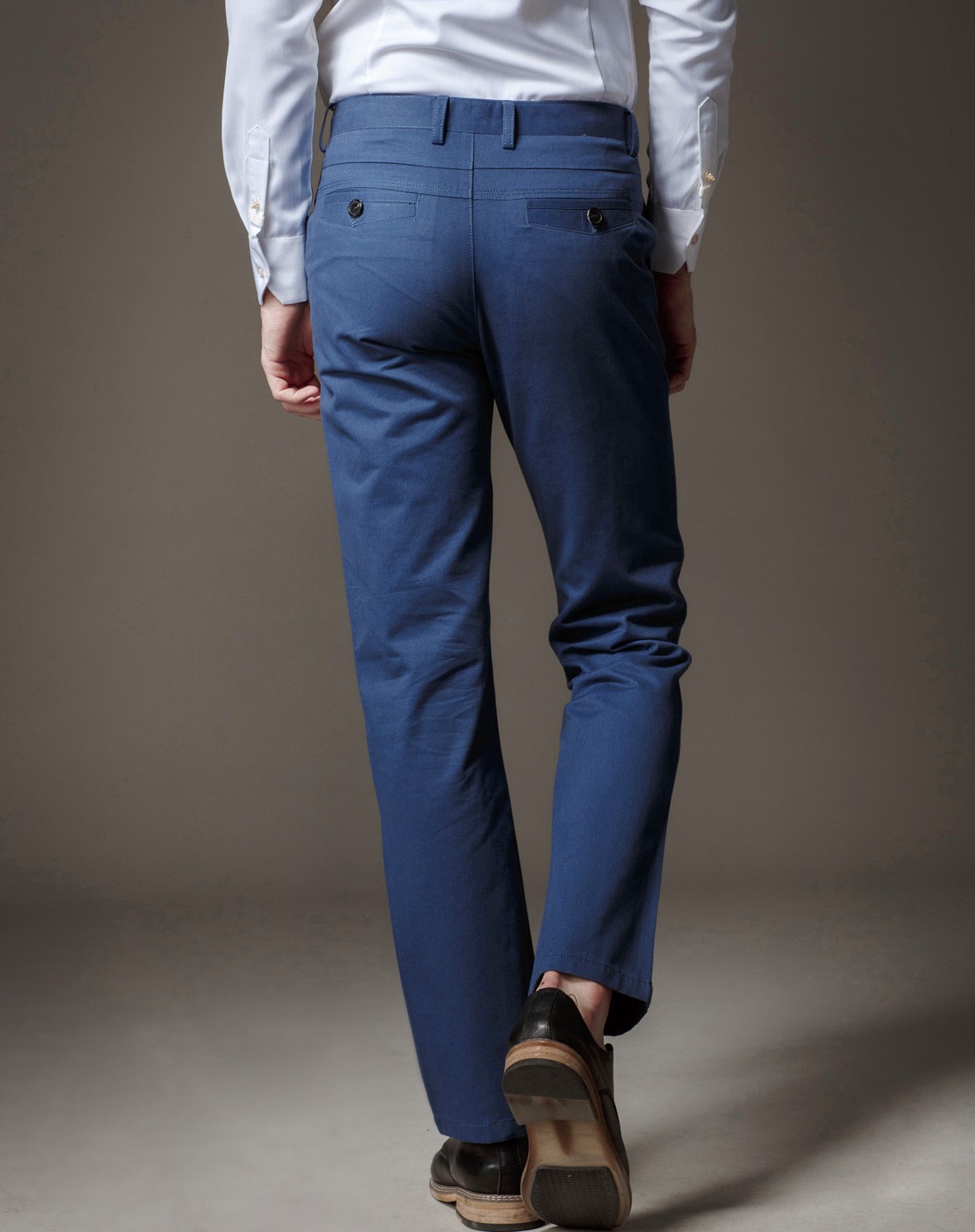 蓝色时尚休闲长裤