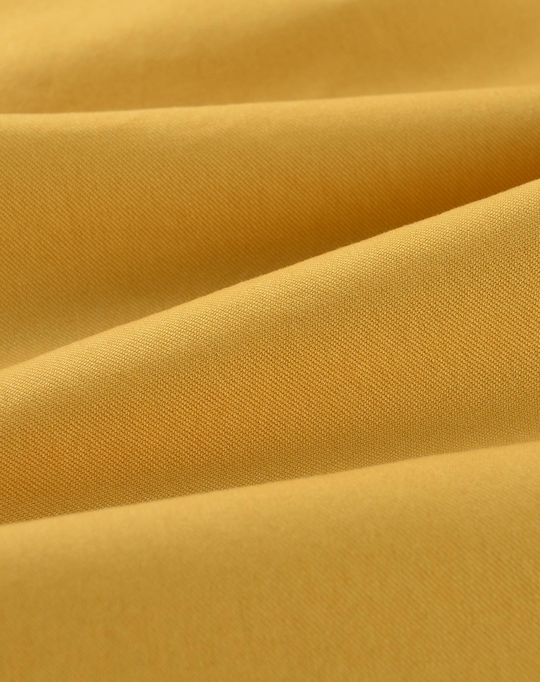 中黄纯色修身透气休闲中裤