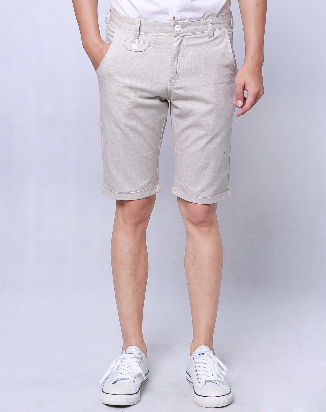 杏色男装休闲中裤