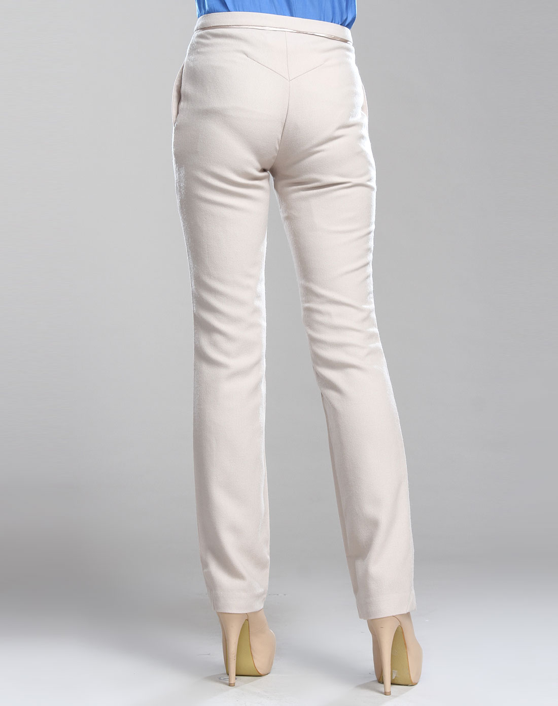 女款冬日温暖舒适西裤杏色