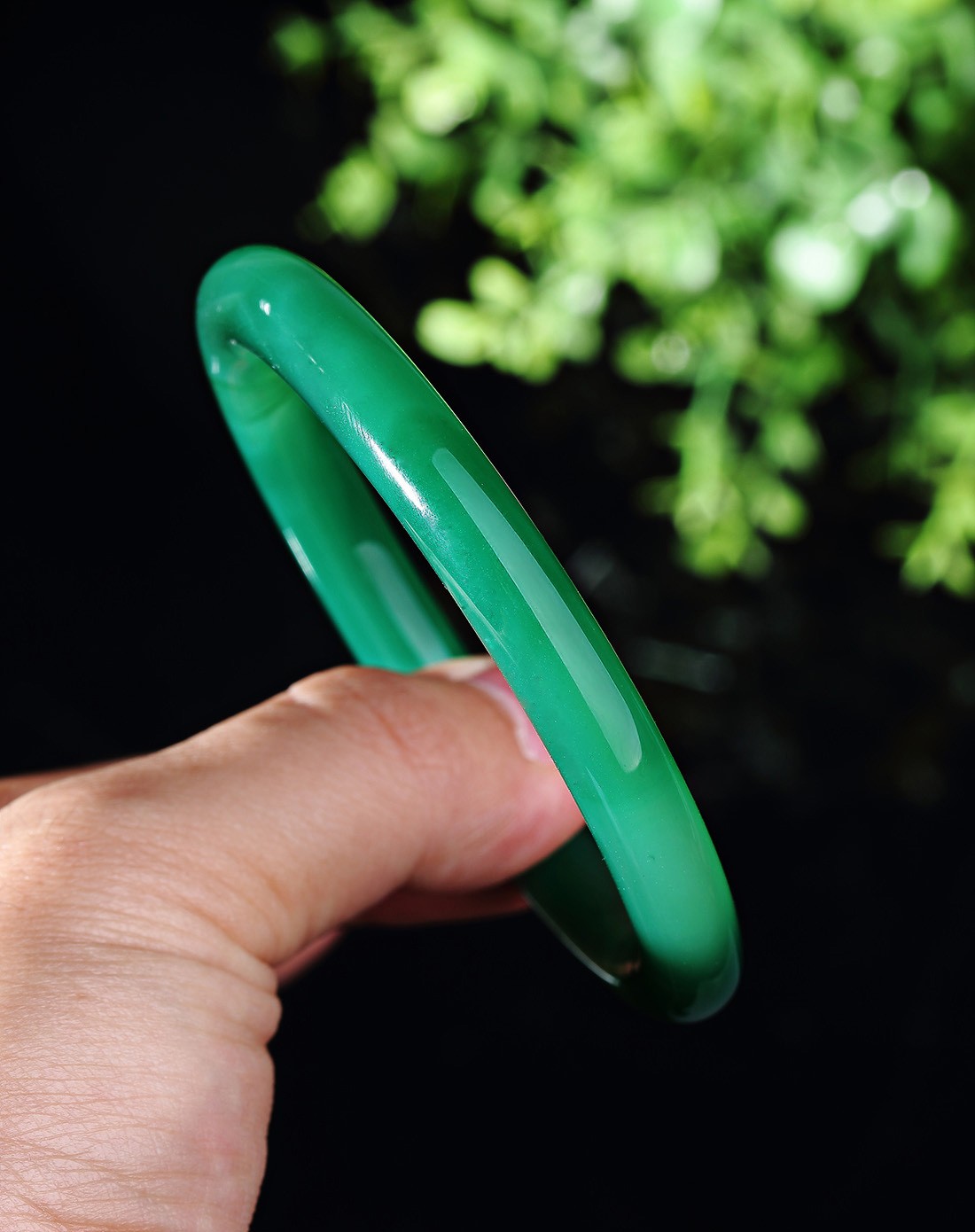 天然绿玛瑙手镯圆版 中号