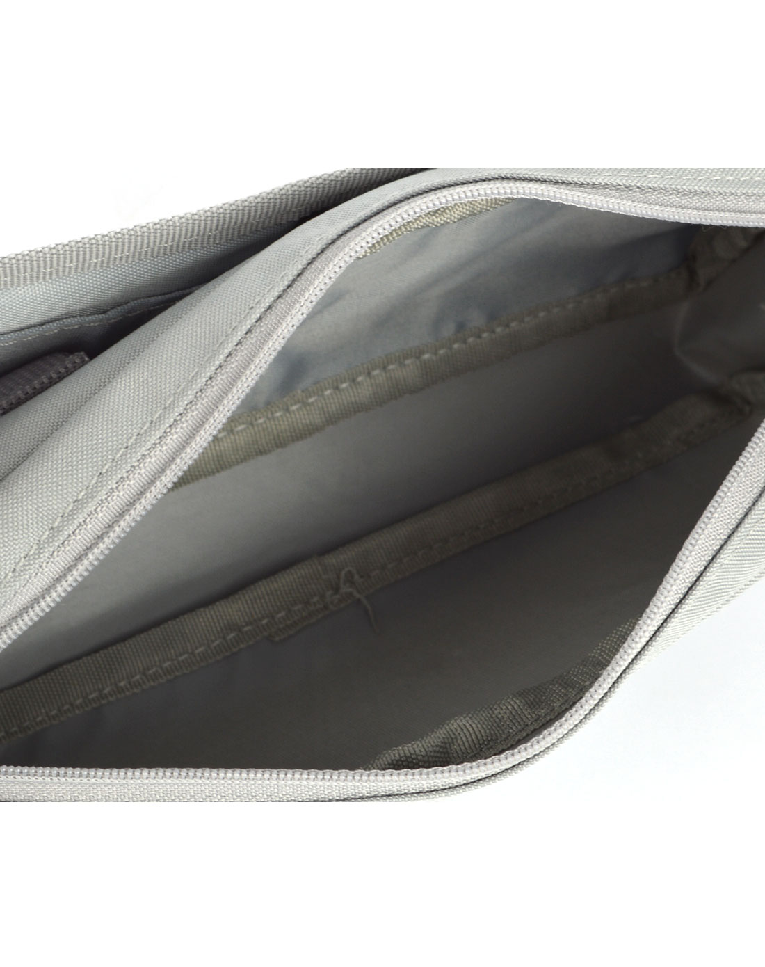 (2件起售)迪士尼disney灰色卡通笔袋