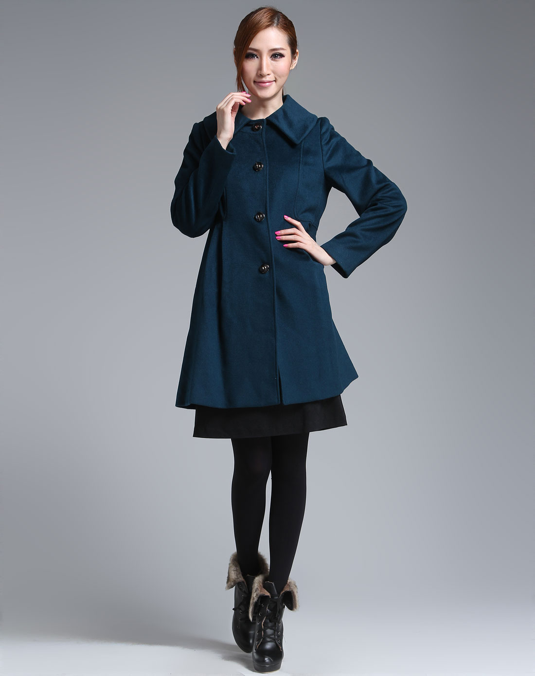 蓝绿色翻领简约长袖大衣