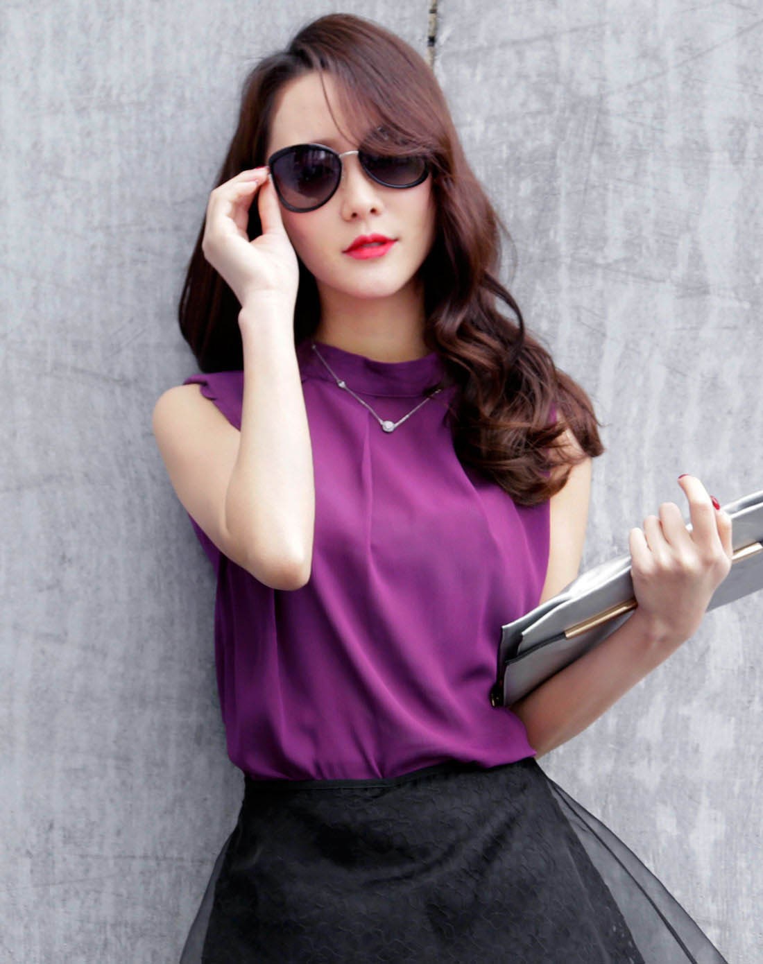 紫色斯文百搭无袖上衣