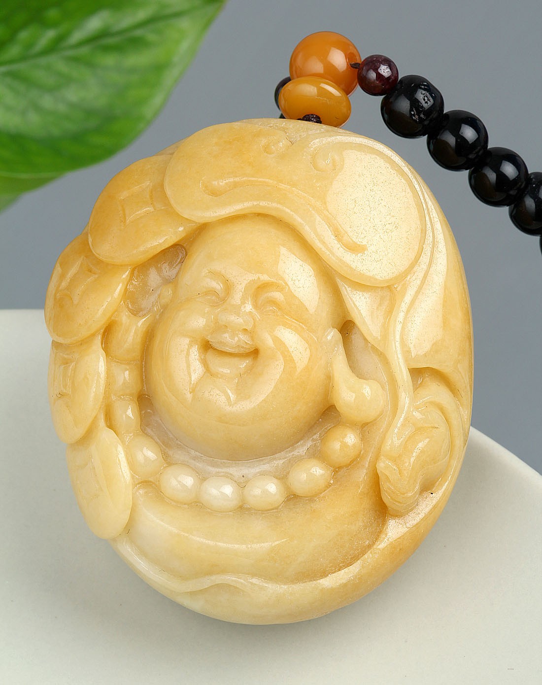 糯种黄翡巧雕弥勒佛公天然a货翡翠手把件