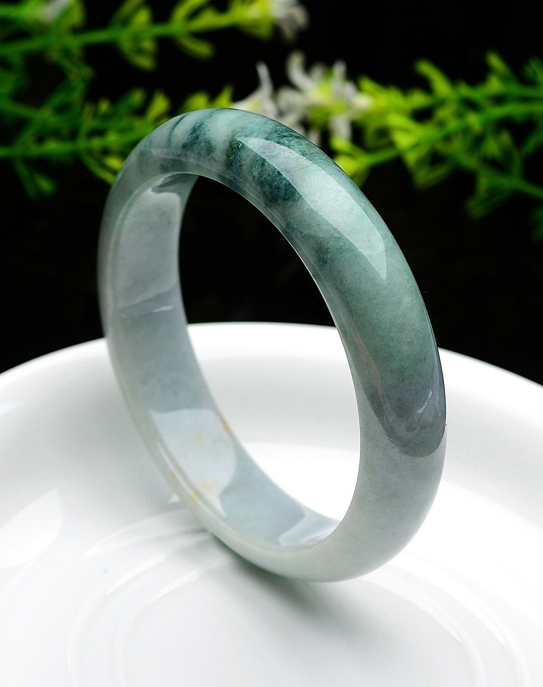 59mm糯种飘花冰肌玉骨天然a货翡翠手镯