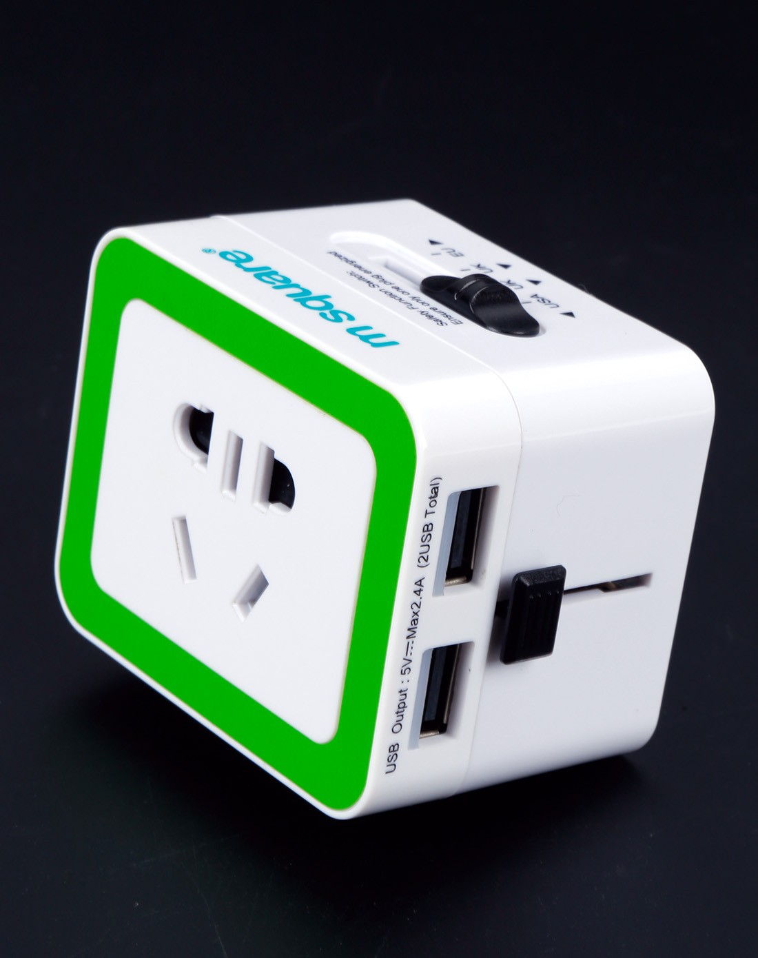 全球通用usb转换插头万能电源转化器-白色