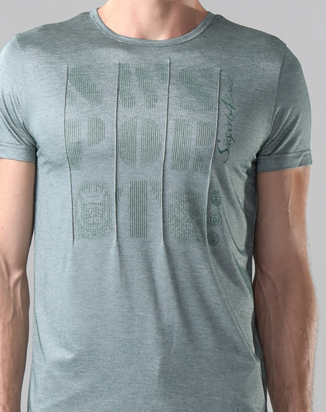 简约休闲灰绿色短袖t恤