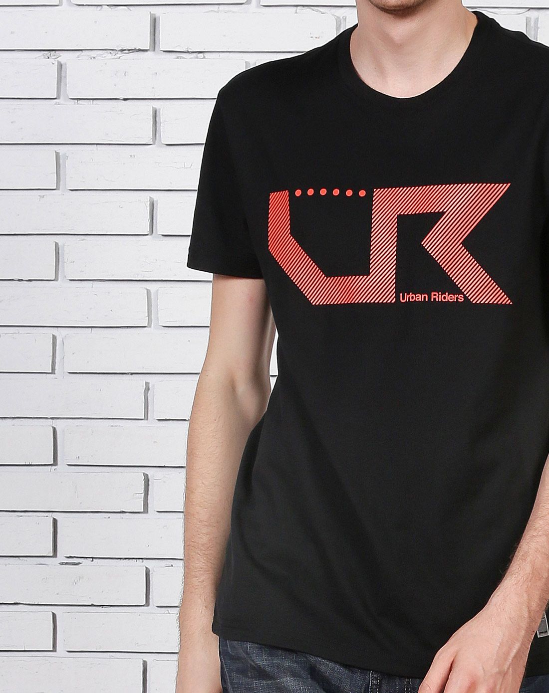 2015新品黑色简洁休闲青春短袖t恤