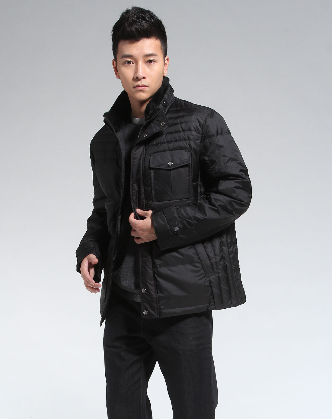 堡马posemer男装专场-黑色立领拉链长袖羽绒服