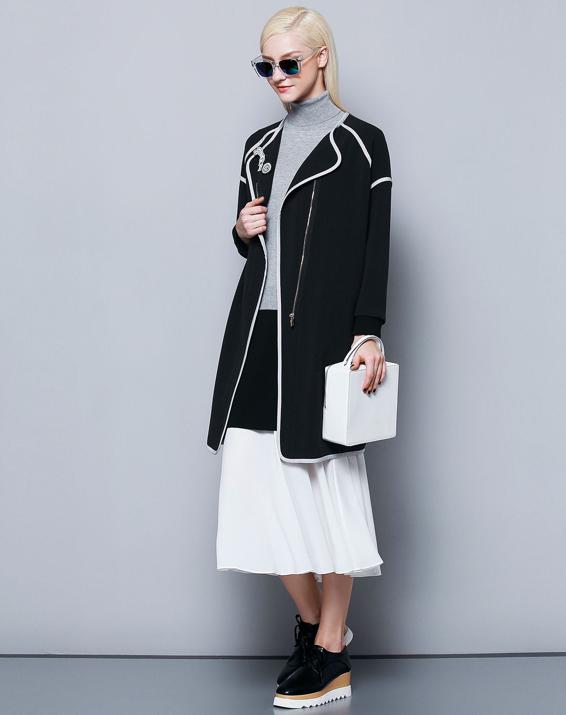 唯颂 秋季高端女装中长款韩版毛呢外套秋冬薄款黑色呢子大衣女