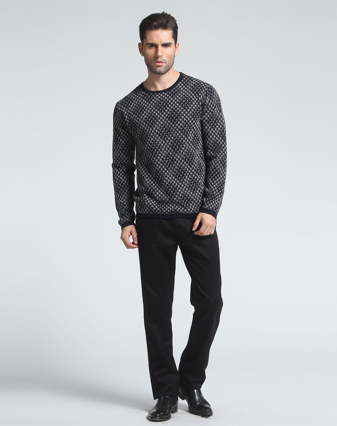 夏利豪charriol男装专场-中灰/藏蓝色织花时尚休闲长袖100%羊毛衫