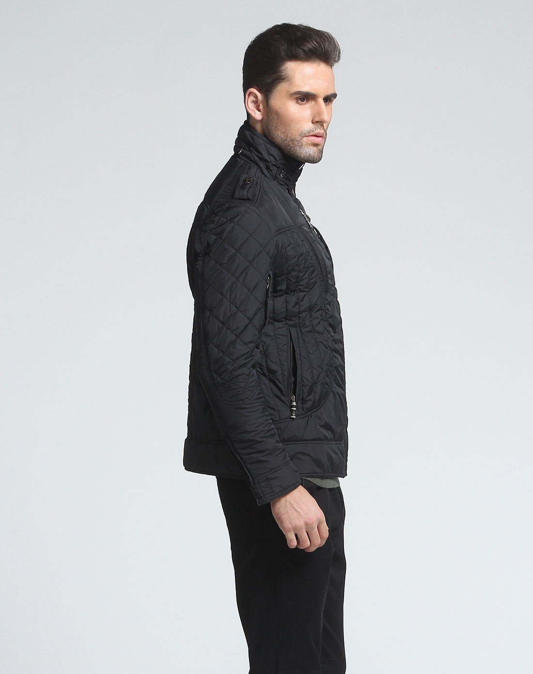 夏利豪charriol男装专场-黑色连帽拉链休闲长袖棉褛