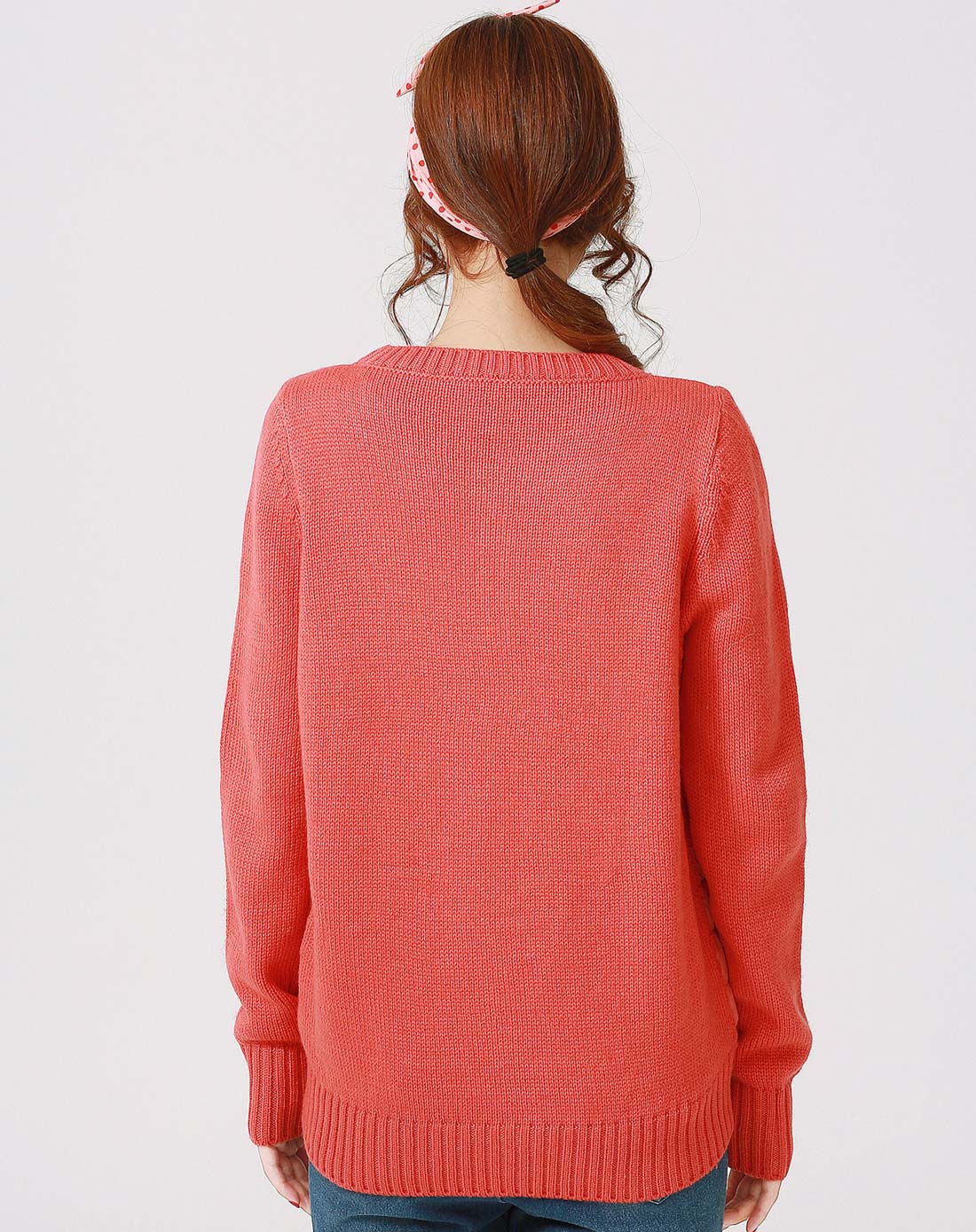 水红色针织拼接长袖上衣