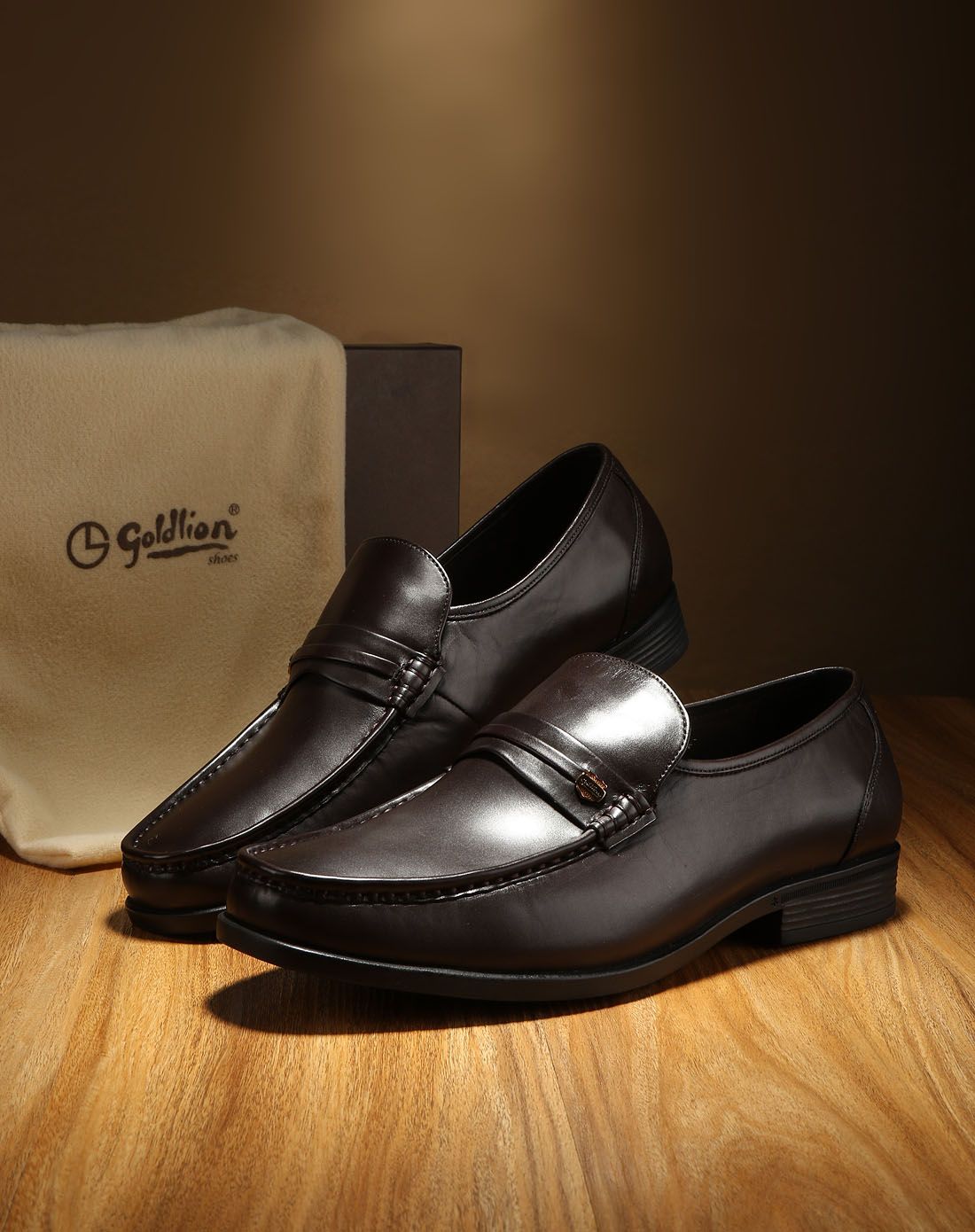 深棕色胎牛皮简约商务休闲皮鞋