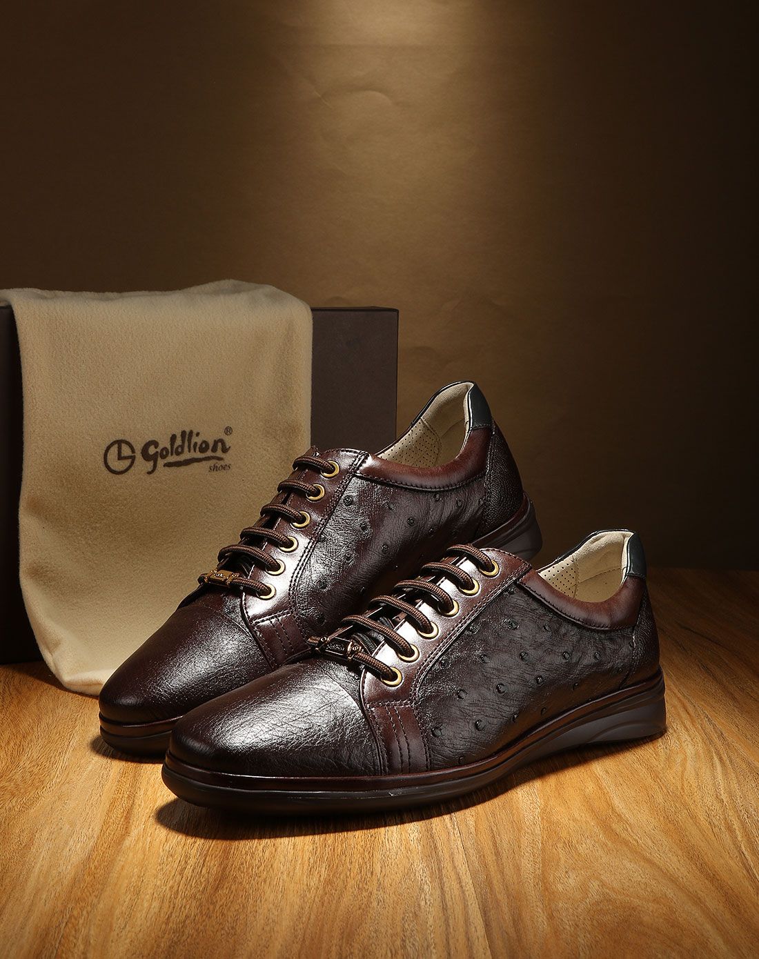 深棕色鸵鸟皮/牛皮经典时尚皮鞋