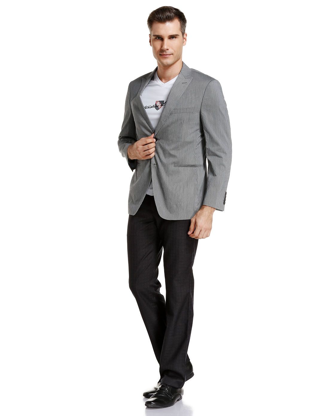 男装灰色正装休闲单西