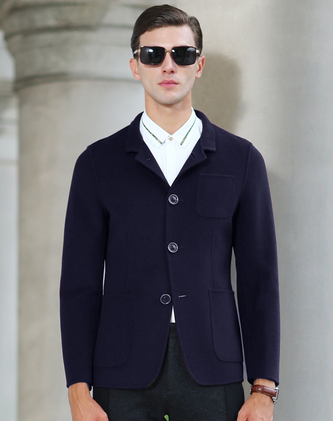 男士藏青色雅痞时尚西服