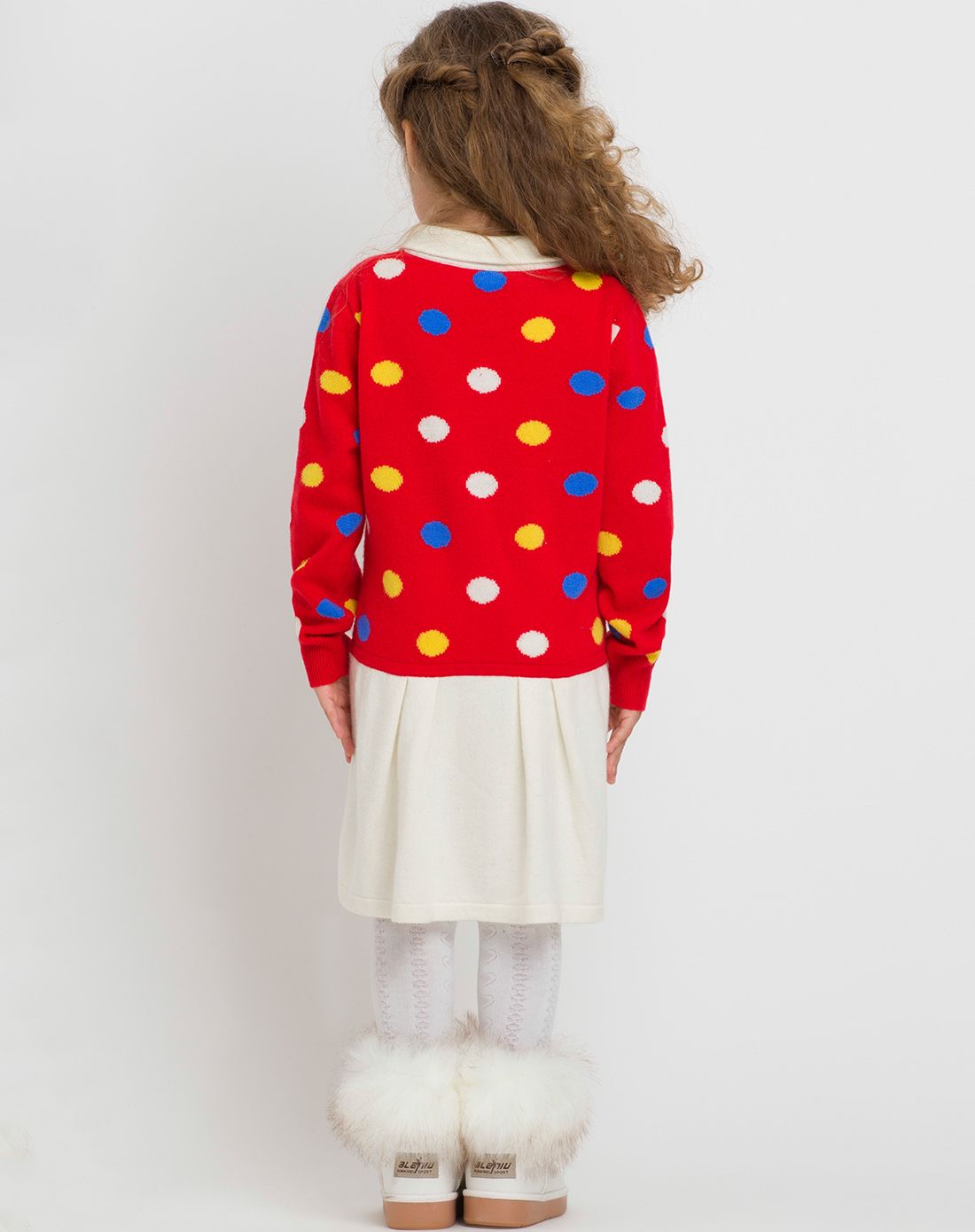 女红加白100%山羊绒娃娃领连衣裙