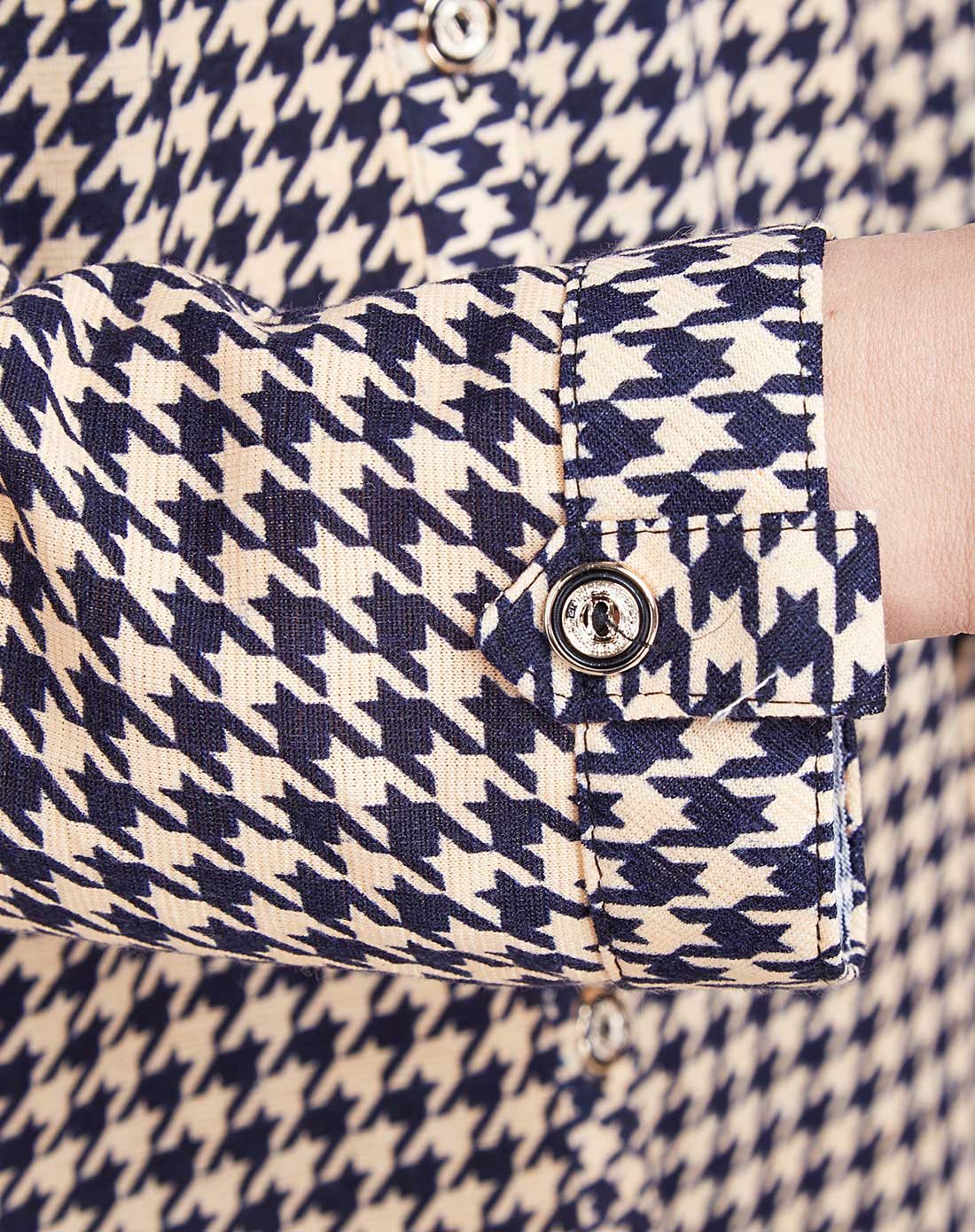 > 青米色千鸟格印花衬衣