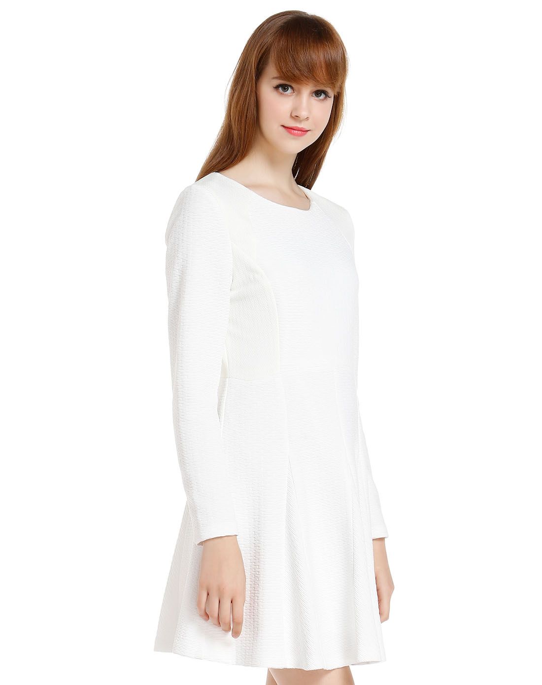 白色简洁气质淡雅长袖连衣裙